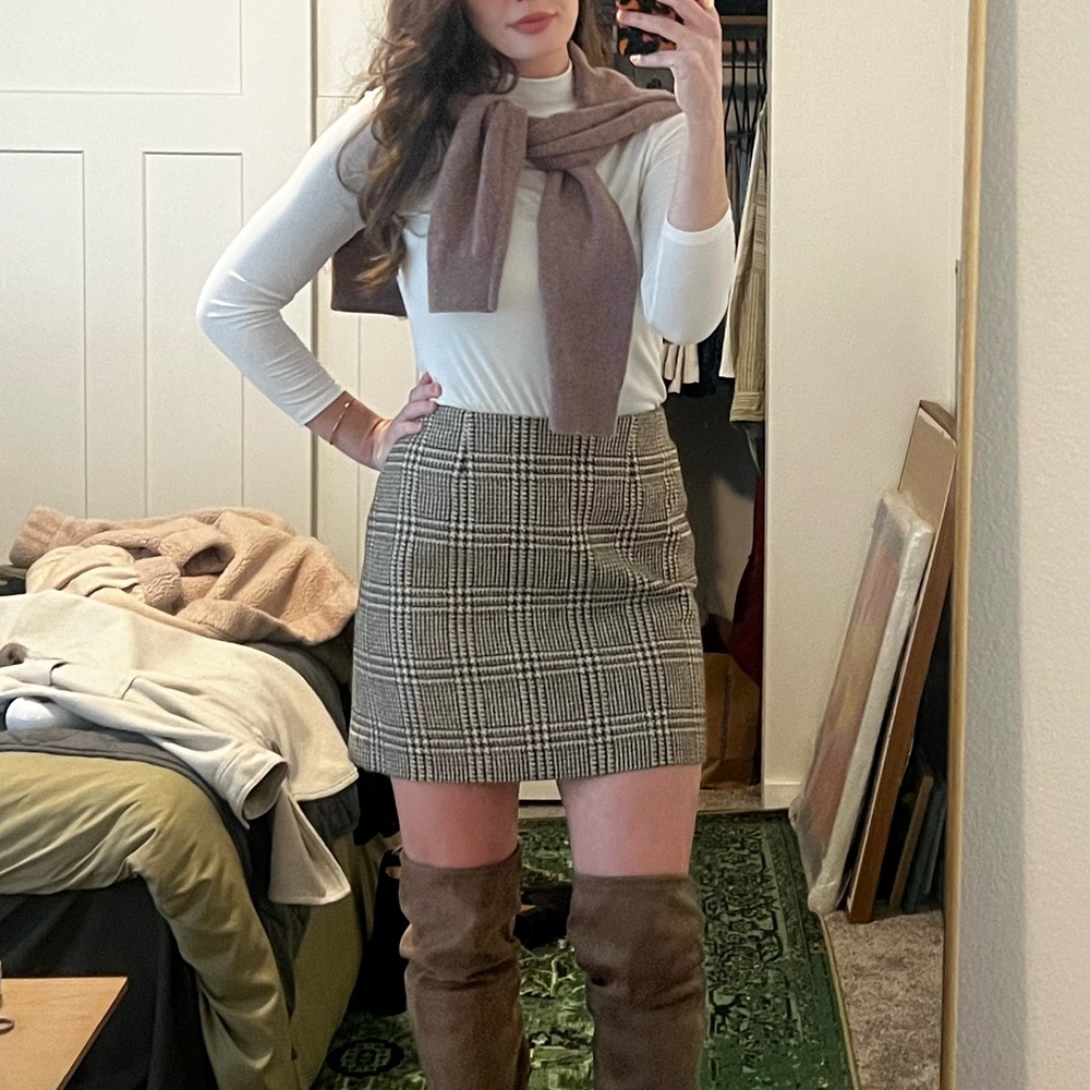 Vintage Isaac Mizrahi Plaid Blazer & Skirt Set - Picture 9 of 10